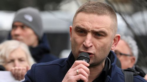 Wanda Traczyk-Stawska do Roberta Bąkiewicza: „Milcz chamie skończony!”. Bąkiewicz odpowiada Wanda Traczyk-Stawska do Roberta Bąkiewicza: „Milcz chamie skończony!”. Bąkiewicz odpowiada