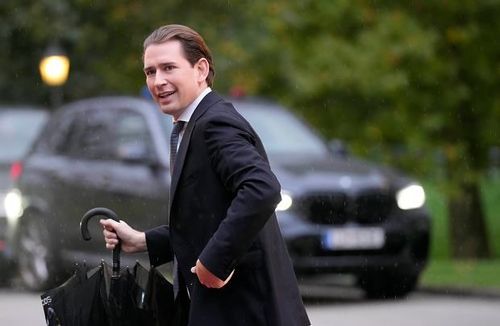 Kanclerz Austrii składa rezygnację Kanclerz Austrii składa rezygnację