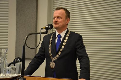 Arkadiusz Chęciński, prezydent Sosnowca i jeden z liderów PO w woj. śląskim, krytykuje działania opozycji ws. kryzysu migracyjnego Arkadiusz Chęciński, prezydent Sosnowca i jeden z liderów PO w woj. śląskim, krytykuje działania opozycji ws. kryzysu migracyjnego