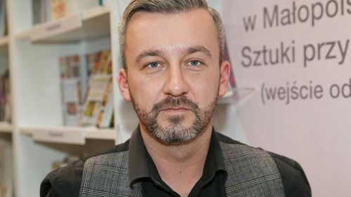 Afera e-mailowa. Dziennikarz TVN24 Krzysztof Skórzyński zawieszony Afera e-mailowa. Dziennikarz TVN24 Krzysztof Skórzyński zawieszony
