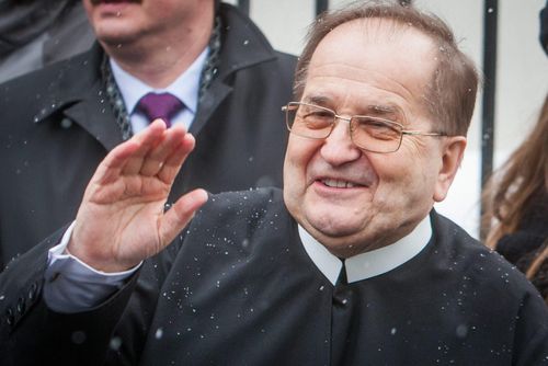 Trybunał Konstytucyjny zajmie się przepisami, na mocy których oskarżono fundację o. Tadeusza Rydzyka Trybunał Konstytucyjny zajmie się przepisami, na mocy których oskarżono fundację o. Tadeusza Rydzyka